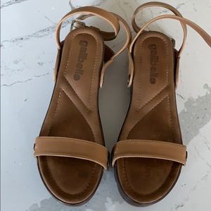 Ladies sandals